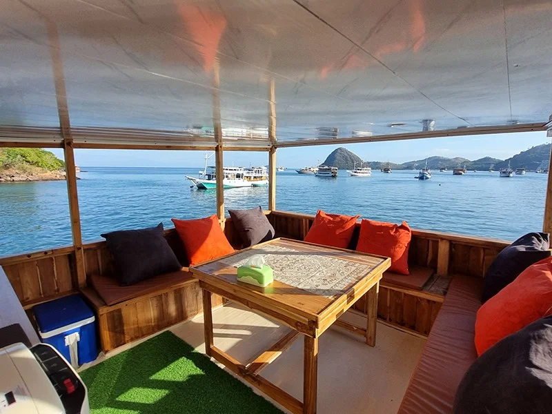 Staelan Boat - Luxury Phinisi Komodo Charter 2026